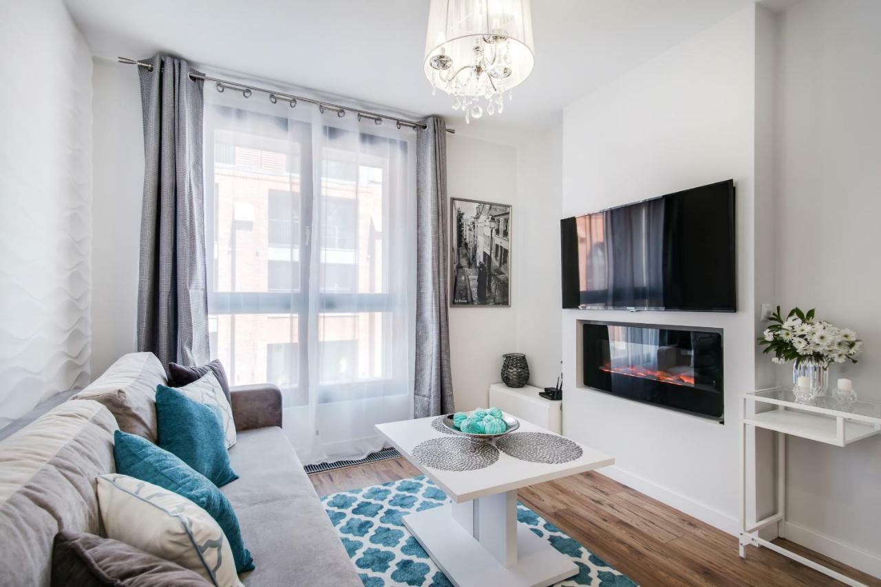 Apartments Cracow Wawrzynca By Noclegi Renters Krakow Dış mekan fotoğraf