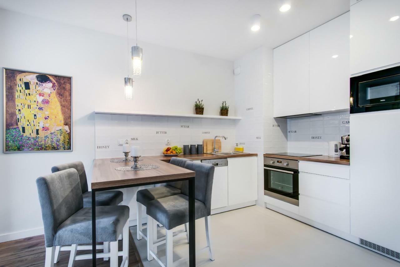 Apartments Cracow Wawrzynca By Noclegi Renters Krakow Dış mekan fotoğraf