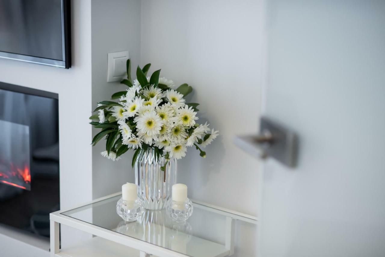 Apartments Cracow Wawrzynca By Noclegi Renters Krakow Dış mekan fotoğraf